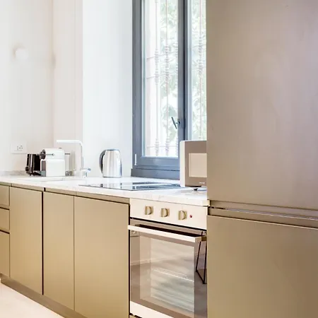 Easylife - - Ausonio 6 - Sant'ambrogio Apartmán *